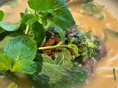 牛扒呼米线-山茶云南菜(永安里店)