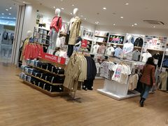 -优衣库(哈尔滨香坊万达广场店)