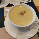 这家店去了很多次了，这次点了我最喜欢的的红茶跟玉米汤