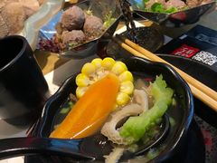 -左庭右院鲜牛肉火锅(金山万达店)
