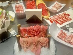 -余欢领鲜火锅(新街口店)