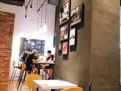 用餐区-达美乐比萨(岁宝民治1881店)