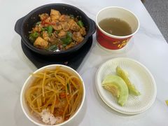 -杨铭宇黄焖鸡米饭(光谷APP广场店)