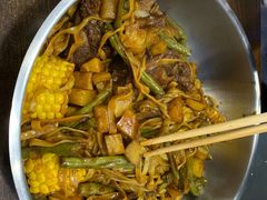 -内蒙焖面大盆骨餐馆(山大路店)