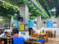 -一品红烧鸭特色川菜(三岔湖店)