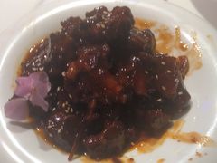 -老周家酱卤猪蹄私房菜(克拉玛依西街店)