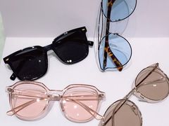 -无界眼镜MaxLess(滨江星光大道店)