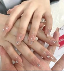 -今玥美甲美睫