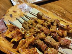 新疆烤羊肉串-天山醉美·新疆餐厅(富华里店)