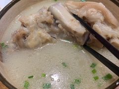 老妈蹄花-谭师爷龙抄手(白下路店)