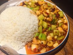 -万记麻辣烫国展总店