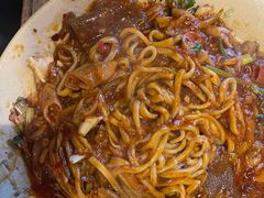-方铲铲·成都板凳面(滨江银泰店)
