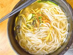 -桥香园过桥米线(国贸店)