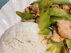 凉瓜牛肉饭-金沙湾茶餐厅(万科公园金街店)