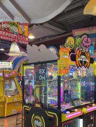-卡通尼乐园(上海安亭店)