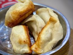 -黄阿姨锅贴大王(万航渡路店)