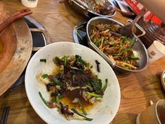-吃饭皇帝大土家民族菜(正大广场店)