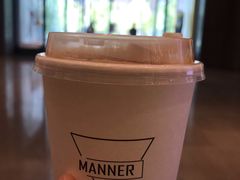 橘皮燕麦拿铁-Manner Coffee(芮欧百货店)