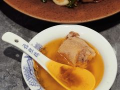 汽锅鸡中锅-福照楼汽锅鸡·云南菜(火车站锦江店)