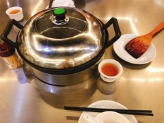 -胡须佬鸡煲四季火锅店(石厦西村直营店)