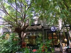 -樾餐厅泰式海鲜火锅(民歌湖店)