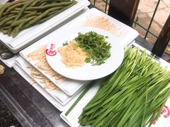 -乌托邦轰趴日租聚会别墅(先生的院子店)