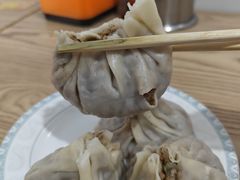 -严氏重油烧麦(民权路店)