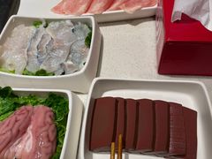 -海底捞火锅鲜切牛肉主题店(长寿路店)