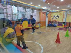 -卓跃儿童运动馆·体能·跳绳·篮球(滨江东中心店)