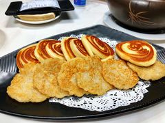 摩登粑粑-怡得观滇餐厅·地道昆明菜·1996(海埂大坝店)