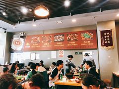 大堂-范贤光鸡公煲(平乐园总店)