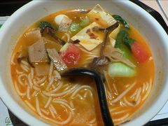 -蒙自源米线大王(东站店)