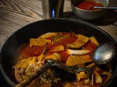 酸汤鱼-毛辣果·酸
