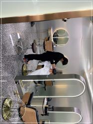 -Tloml salon