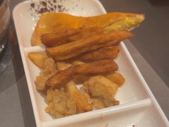 -黑金·寻焰自助百汇·烤肉·火锅(中街店)