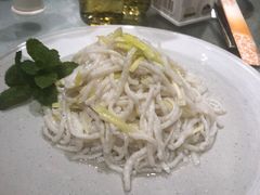 -品悦酒店(三林古镇店)