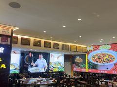 -川流不息·地道川菜·小龙虾(松东路店)