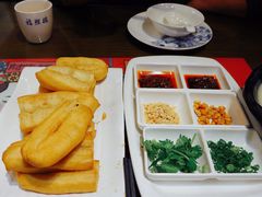 稀豆油条-福照楼汽锅鸡·云南菜(护国路店)