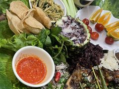 -沐毫傣泐云南菜孔雀宴•手抓饭傣味烧烤(曼听公园店)