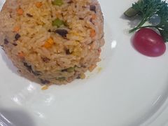 俄式焖肉饭-小白桦西餐厅