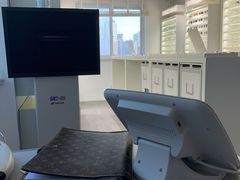 -目艮眼镜SHOWROOM(品牌集合店)