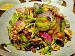 -大头虾越式风味餐厅(光明广场店)