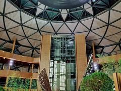 -上海滴水湖皇冠假日酒店