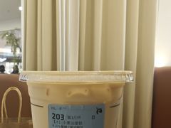 -瑞幸咖啡(Lab·前海壹方汇负一楼店)