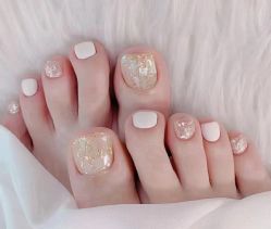 -悦指间美甲美睫