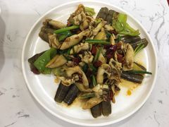 爆炒蛏子王-琼大师东方烤乳猪(亚特兰蒂斯店)