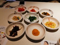 餐前小菜-本家韩国烤肉(青岛万象城店)