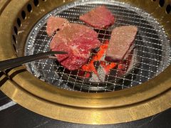 -山川小町·极番烧肉(新地假日广场店)