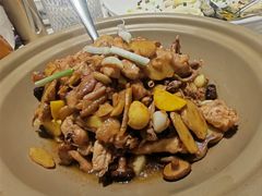 -绿草地·湘菜(7mall店)