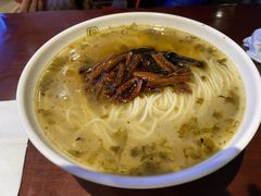 鳝丝咸菜烩面-老半斋(福州路店)